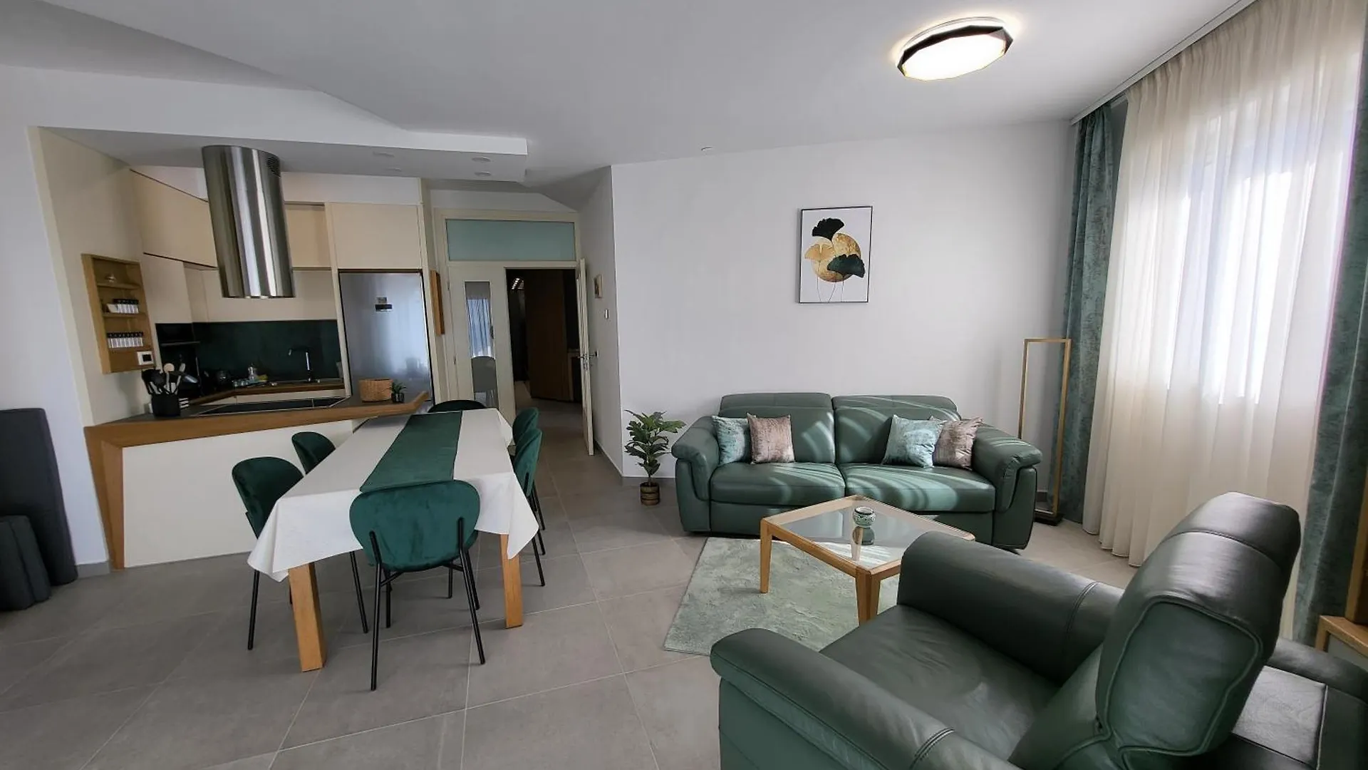 Arbamore 2Br Apt With Sea View And Balcony 리예카 아파트